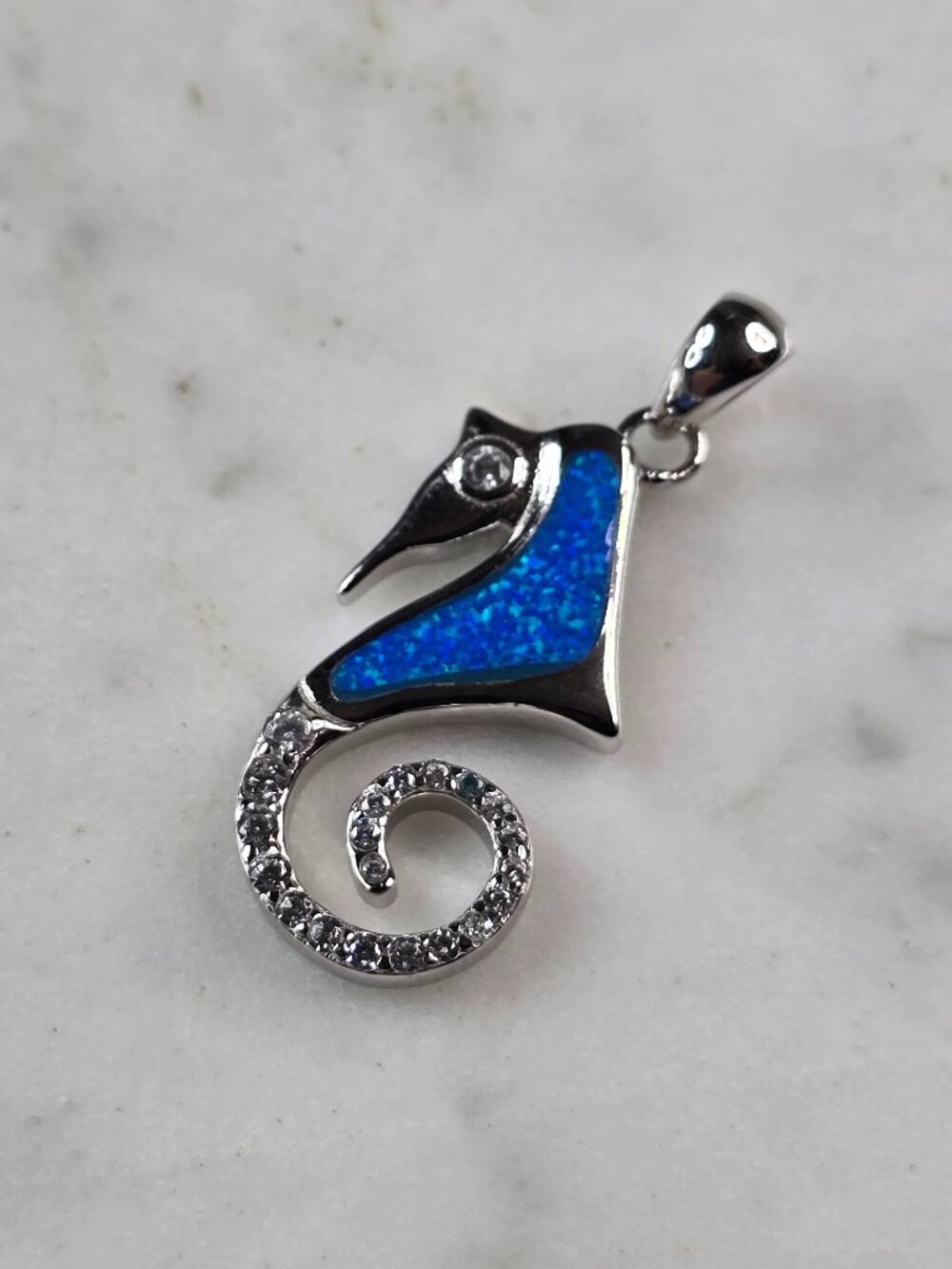 Womens Sterling Silver Blue Opal Seahorse Pendant 2.7g E2316